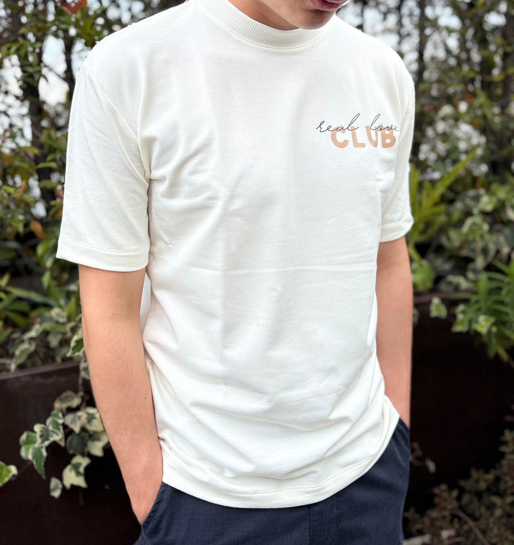 Camiseta love is, BJUS