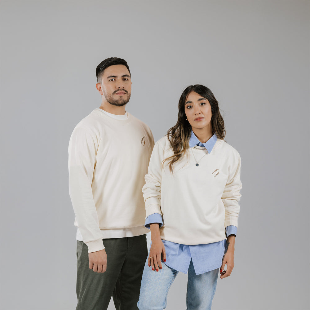 Buzo The Chosen Cuello Redondo Tres Peces Beige